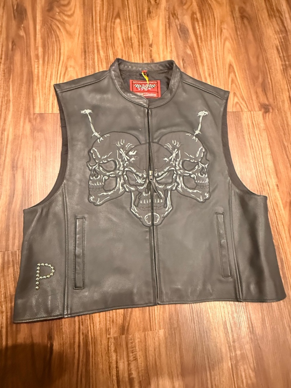 First Racing Mens Leather Vest Size 4X Black Skull Patch Motorcycle Biker